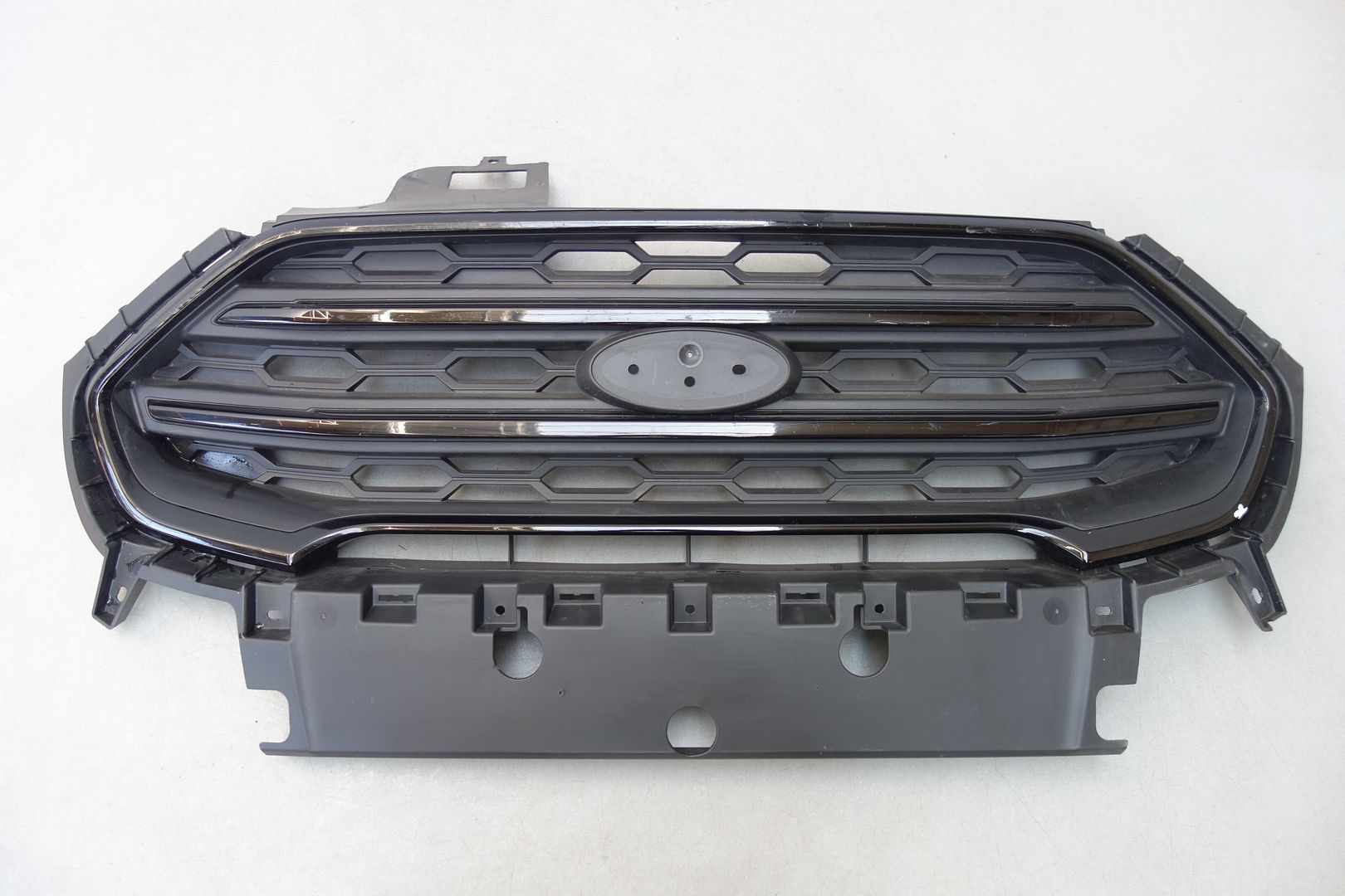 GENUINE FORD ECOSPORT 2018onwards FRONT BUMPER Upper Grill p/n GN15